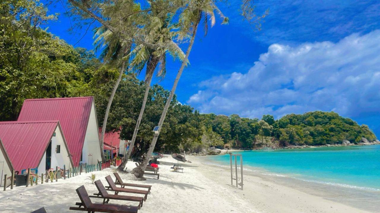 Dewati Roomstay B&B Lang Tengah Exterior foto